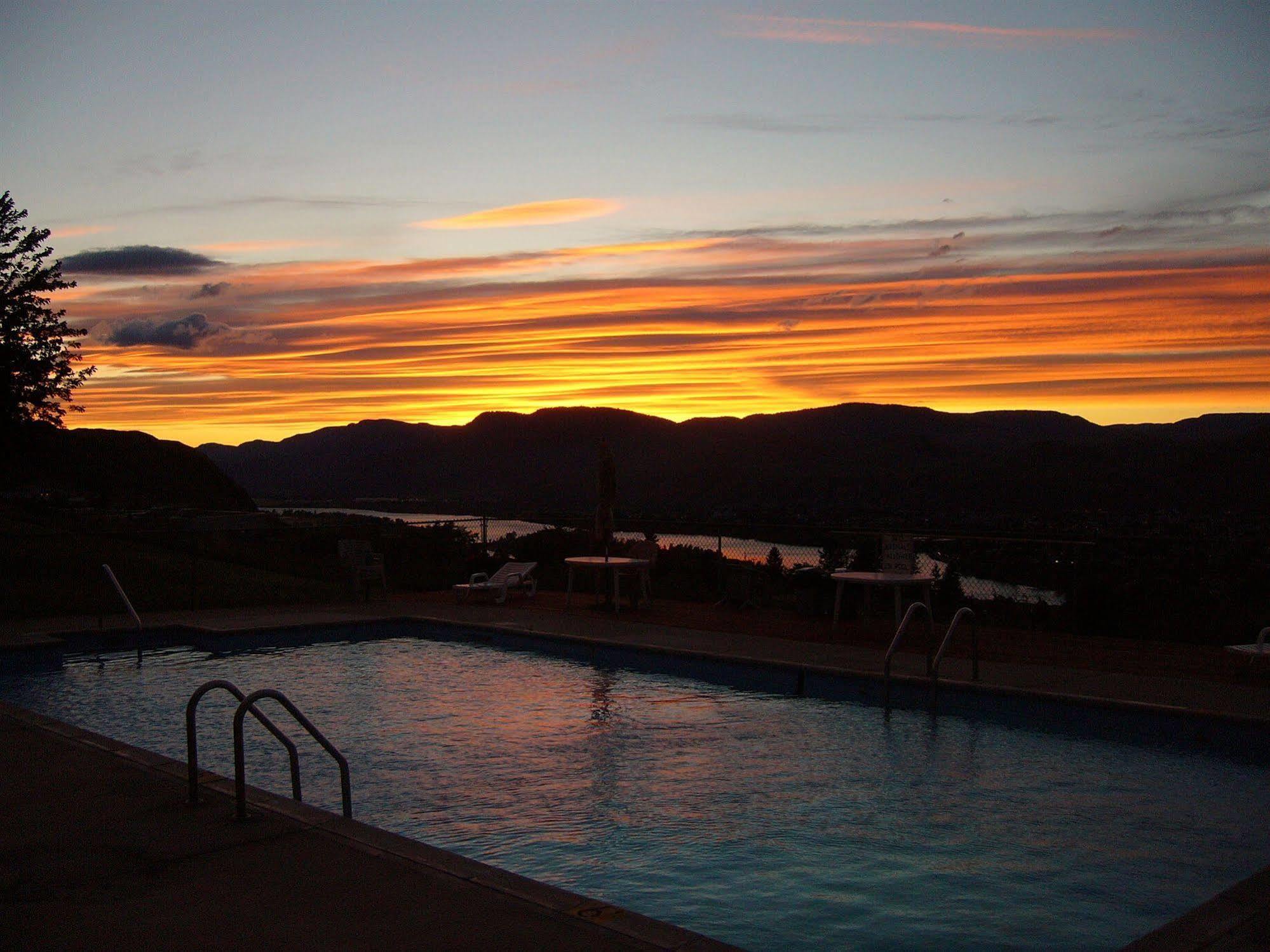 Hospitality Inn Kamloops Exteriér fotografie