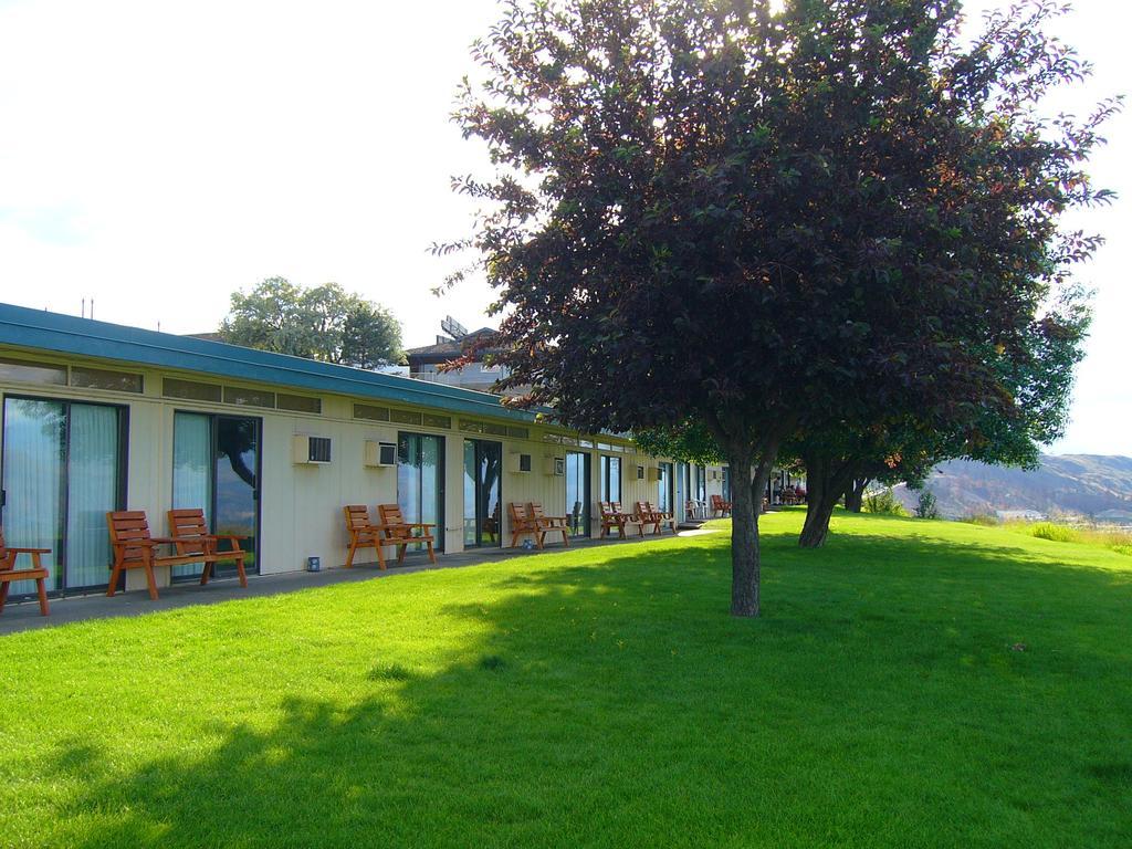 Hospitality Inn Kamloops Exteriér fotografie